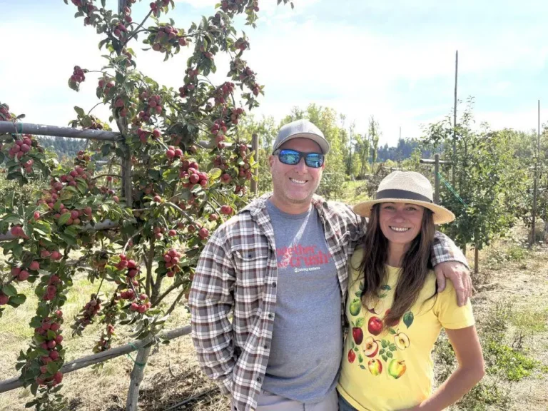 Brian and Ashley Lindsay Pleasant Valley Cider Apples -